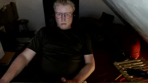 pussylovercb online show from June 28, 8:12 pm