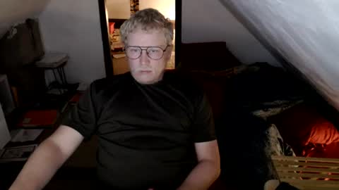 pussylovercb online show from July 19, 9:50 pm