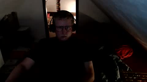 pussylovercb online show from July 22, 9:50 pm