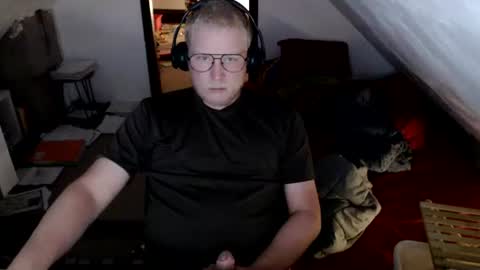 pussylovercb online show from August 6, 9:25 pm