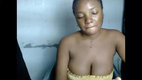 pussyxwetx online show from August 10, 3:19 am