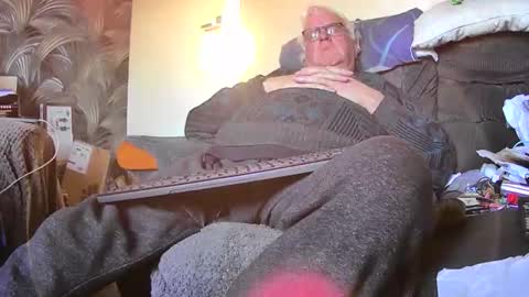 Genital sucker online show from March 21, 4:54 pm