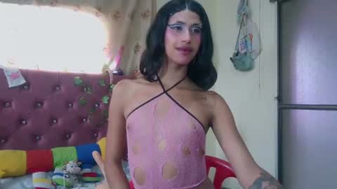 putinaicolls online show from July 19, 3:47 pm
