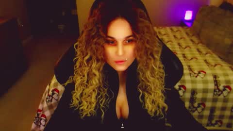 Kitty online show from April 26, 8:16 pm