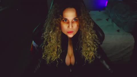 Kitty online show from July 12, 2:45 pm