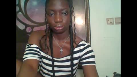 ora online show from August 8, 11:38 pm