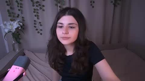 Ava online show from June 14, 12:07 am
