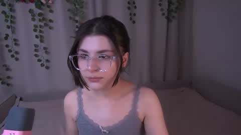 Ava online show from June 14, 11:57 pm