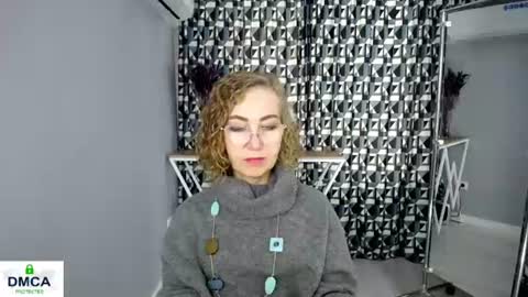 Ani  my online I will be here on December 24th online show from August 18, 9:37 am