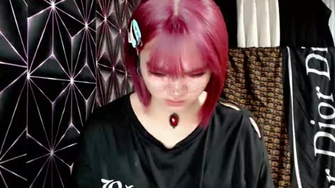 queen_elicktra online show from August 3, 10:55 am