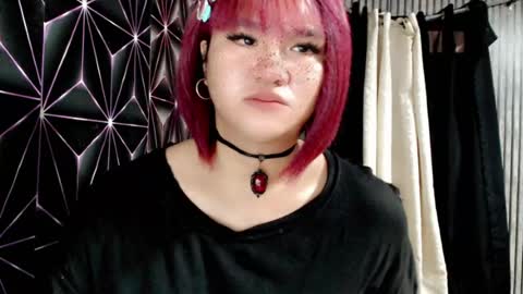 queen_elicktra online show from August 14, 4:27 am