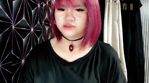 queen_elicktra online show from August 14, 7:45 am