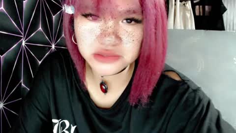 queen_elicktra online show from August 15, 3:21 am