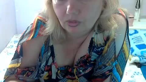 queen_jane8 online show from August 4, 4:48 pm