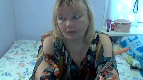 queen_jane8 online show from August 13, 9:12 am