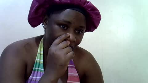 queen_leilla online show from August 12, 5:21 am
