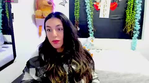 queen_natttyy online show from August 1, 3:56 am