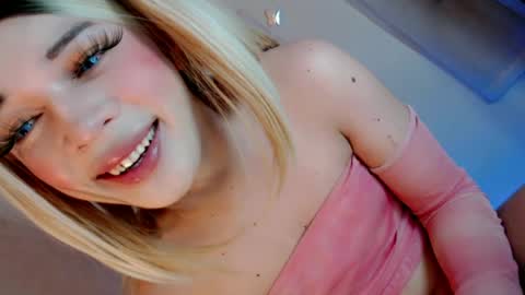 CHESKA FUCK online show from July 3, 9:55 am