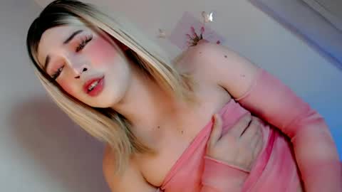 CHESKA FUCK online show from July 4, 4:58 am