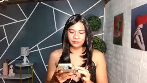 queen_tracy online show from June 14, 11:35 pm
