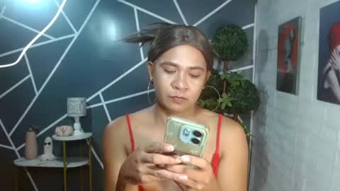 queen_tracy online show from June 16, 2:15 pm