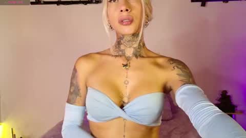 queencock_777 online show from August 2, 6:15 pm