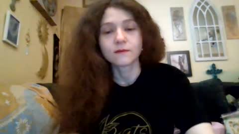 queencrimsonlvx online show from August 10, 6:53 pm