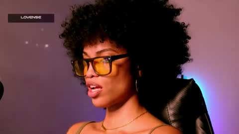 Queendom ing online show from July 27, 6:19 am