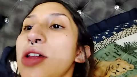 queenjenn__ online show from August 2, 5:31 pm