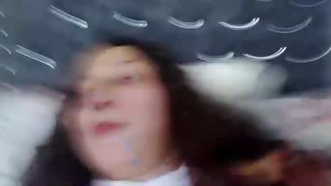 queenjenn__ online show from August 11, 12:34 am
