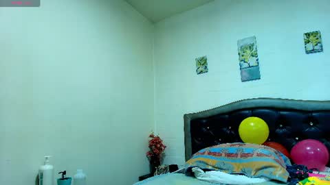 VickyBoobss online show from August 13, 2:36 am