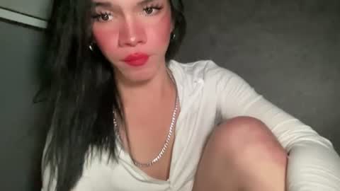 call me  Queen ellie  online show from July 21, 11:18 pm