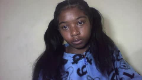 queennaya online show from July 30, 12:18 am