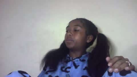 queennaya online show from July 30, 1:24 am