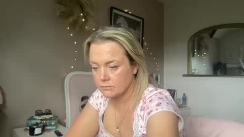 PrincessP333 online show from July 1, 11:00 am