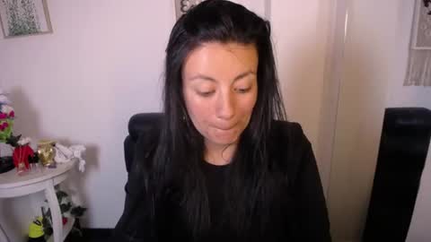 queenrose94 online show from August 14, 2:10 pm