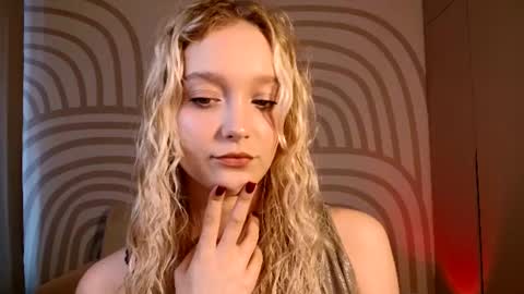 Serena XoXo online show from June 29, 3:26 pm