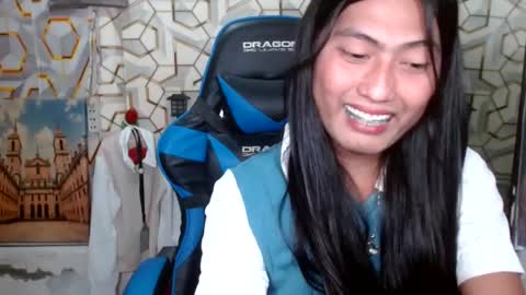 queensteffi online show from July 14, 9:59 pm