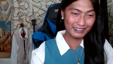 queensteffi online show from July 15, 1:28 am