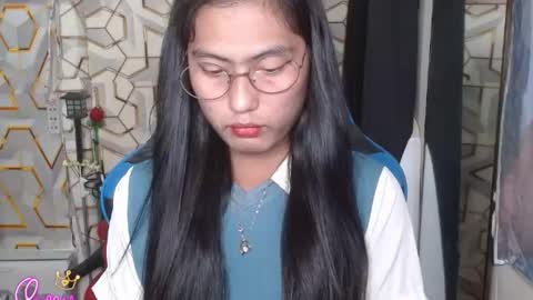 queensteffi online show from July 17, 1:55 pm