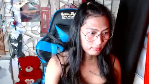 queensteffi online show from August 14, 11:41 pm