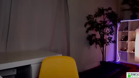 Queensy online show from August 1, 12:11 pm