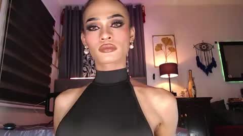ValentinaMoone online show from August 3, 12:50 am