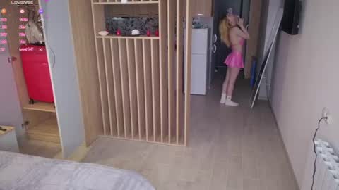 Tate online show from August 13, 7:44 am