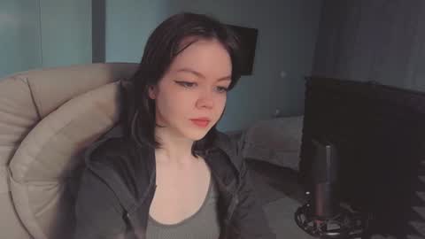 quietluxury online show from July 8, 12:31 pm
