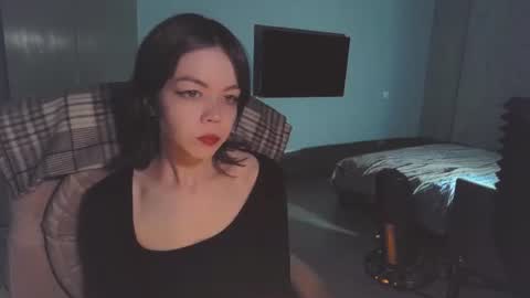 quietluxury online show from July 25, 4:33 pm