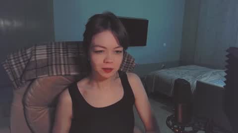 quietluxury online show from July 26, 6:35 pm