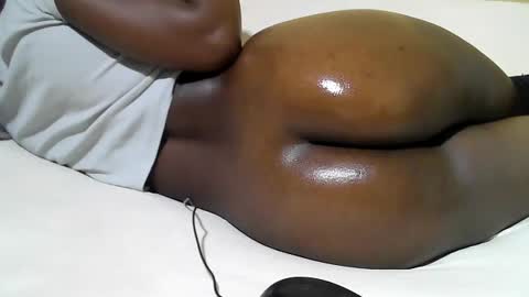 quincy_joy11 online show from August 11, 7:21 am