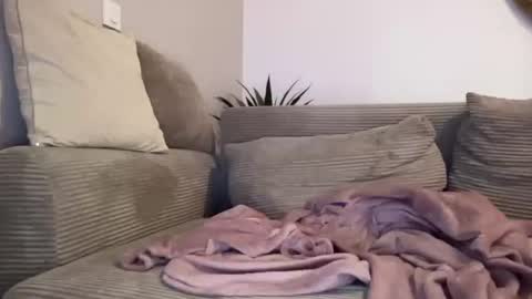 Quinnyelena online show from June 11, 5:41 pm