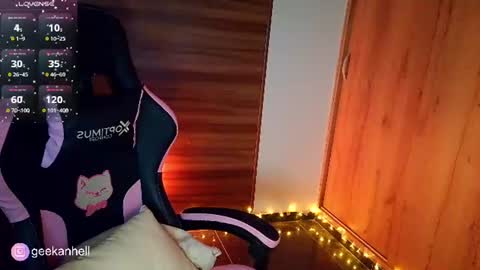 Angel  online show from August 15, 4:05 am